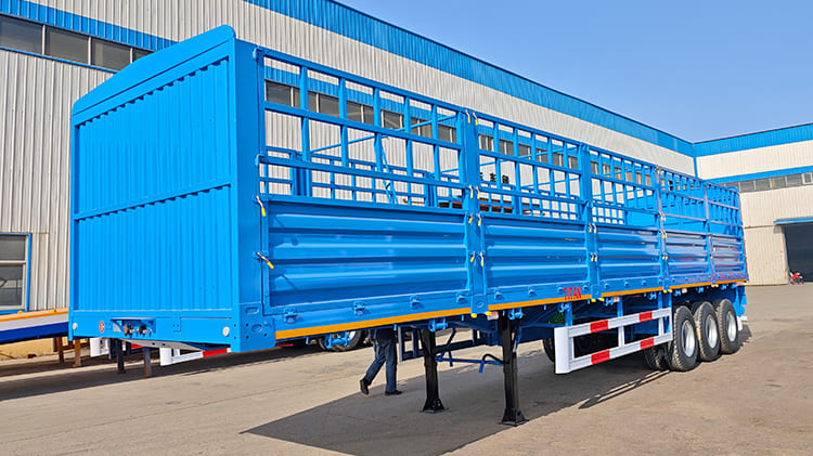 Livestock Flatbed Fence Semi Trailer for Sale in Uganda
