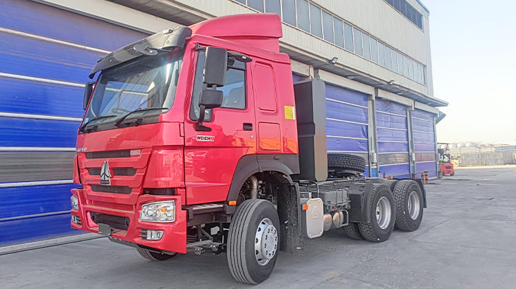 Sinotruk Howo 380 6x4 Tractor Head for Sale in Uganda