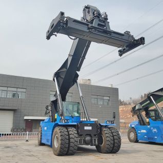 XCMG Reach Stacker