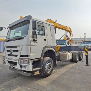 Telescopic Truck Mounted Crane